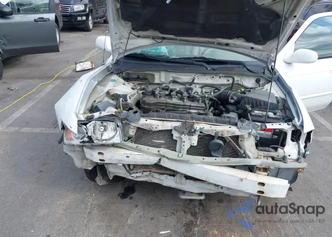 2004 Nissan Sentra 1.8S z USA, uszkodzony, nr VIN 3N1CB51D24L876568